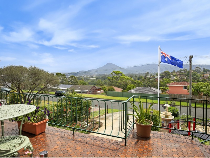 7 Mountain View Crescent, Figtree NSW 2525