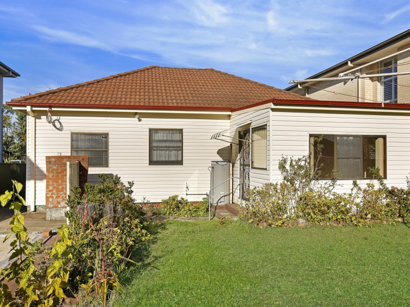 22 Swan Street, Wollongong NSW 2500