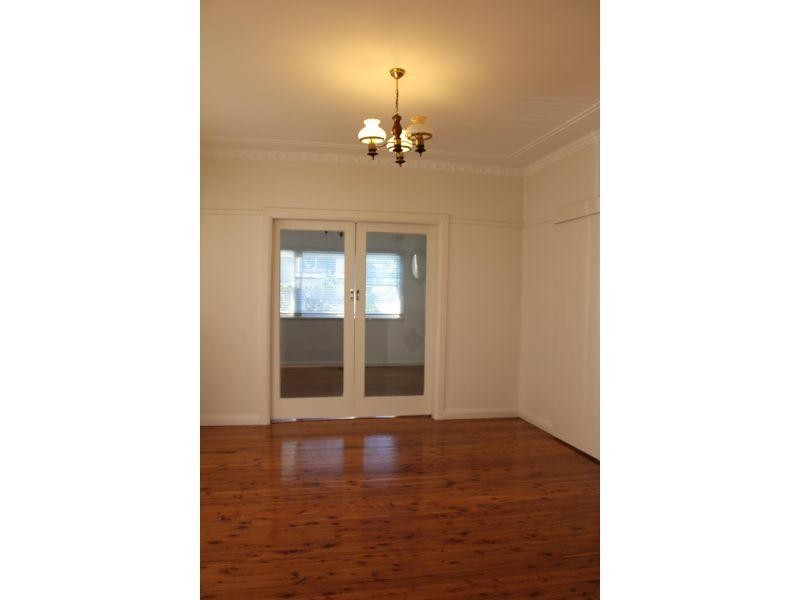 114 Robsons Road, West Wollongong NSW 2500