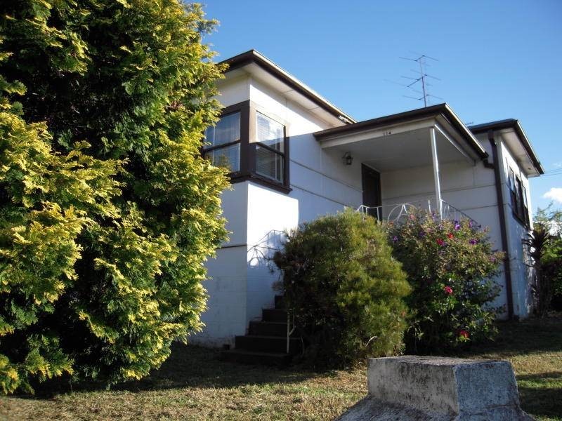 114 Robsons Road, West Wollongong NSW 2500