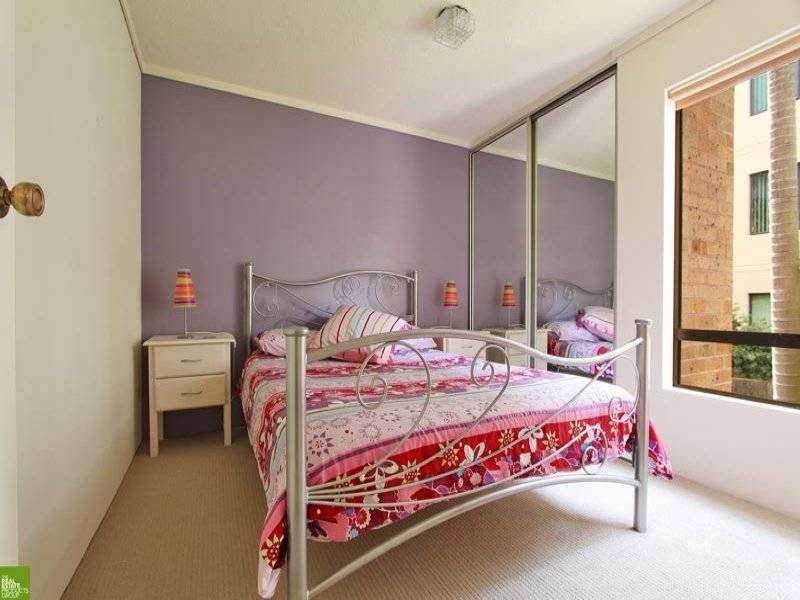 2/13 Bode Avenue, North Wollongong NSW 2500