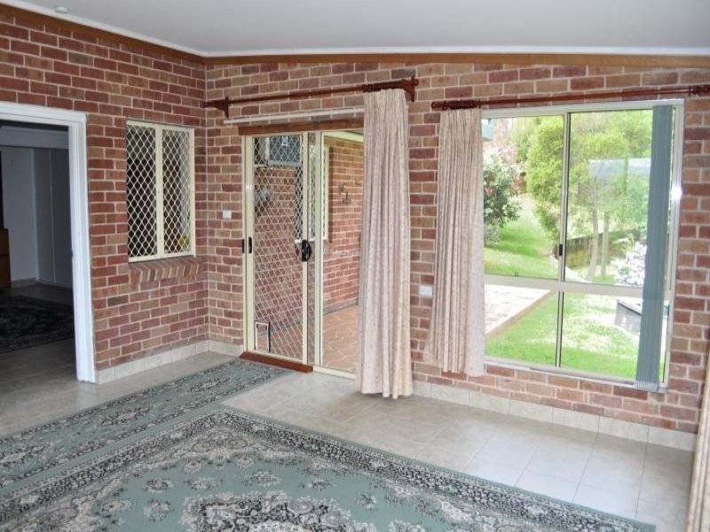 3A Pennant Crescent, Berkeley NSW 2506