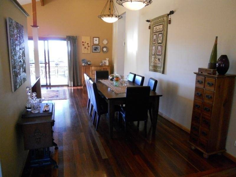 3 Geral Grove, Cordeaux Heights NSW 2526