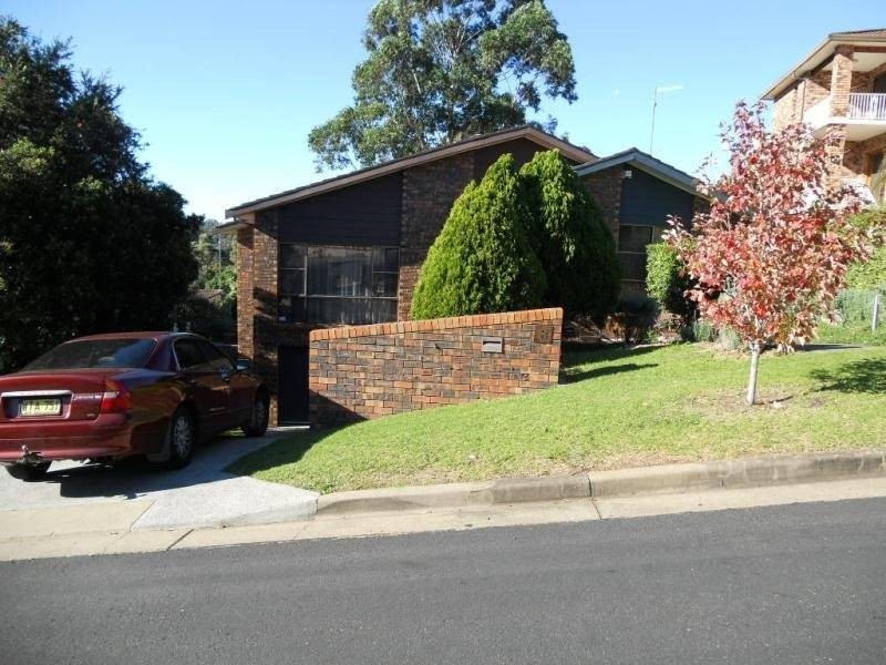 3 Geral Grove, Cordeaux Heights NSW 2526