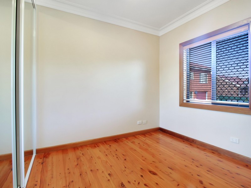 4/8 Armstrong Street, Keiraville NSW 2500