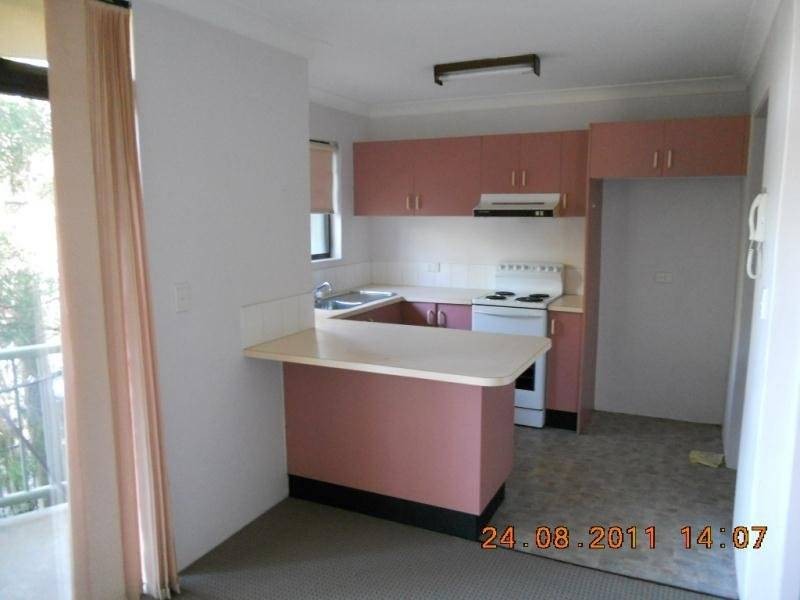 12/2 Hindmarsh Avenue, North Wollongong NSW 2500