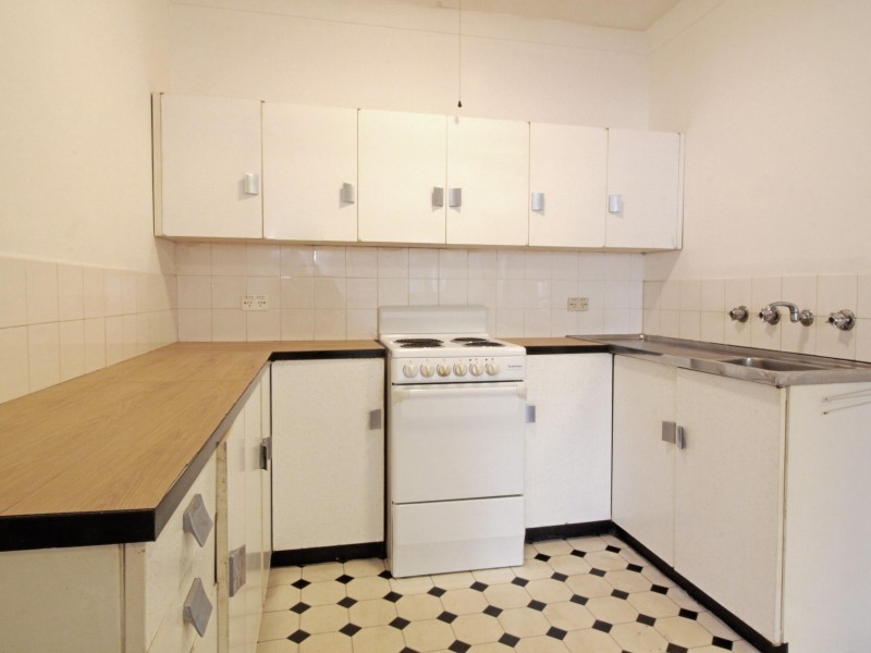 2/19 St Johns Avenue, Mangerton NSW 2500