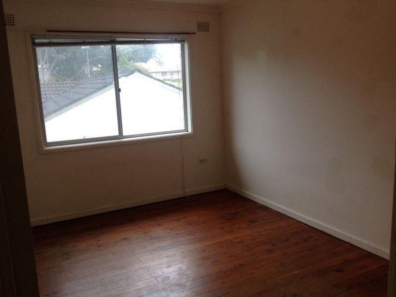 2/19 St Johns Avenue, Mangerton NSW 2500