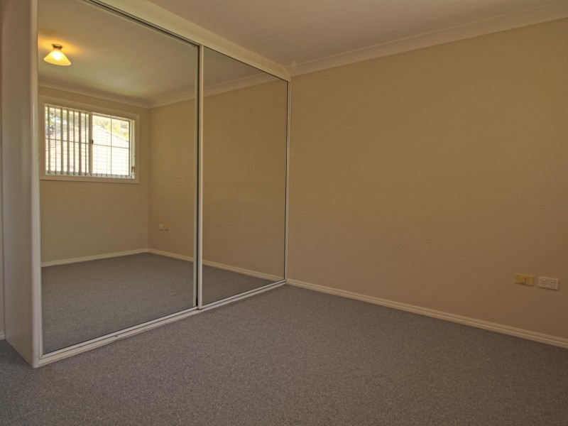 2/27 Staff Street, Wollongong NSW 2500