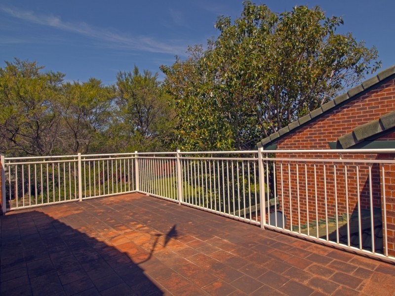 2/27 Staff Street, Wollongong NSW 2500