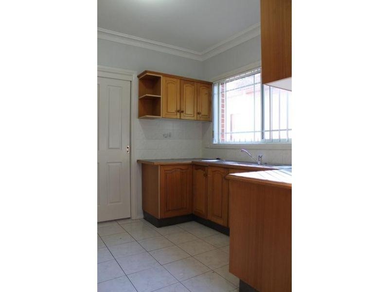 2/47 Hillcrest Street, Wollongong NSW 2500