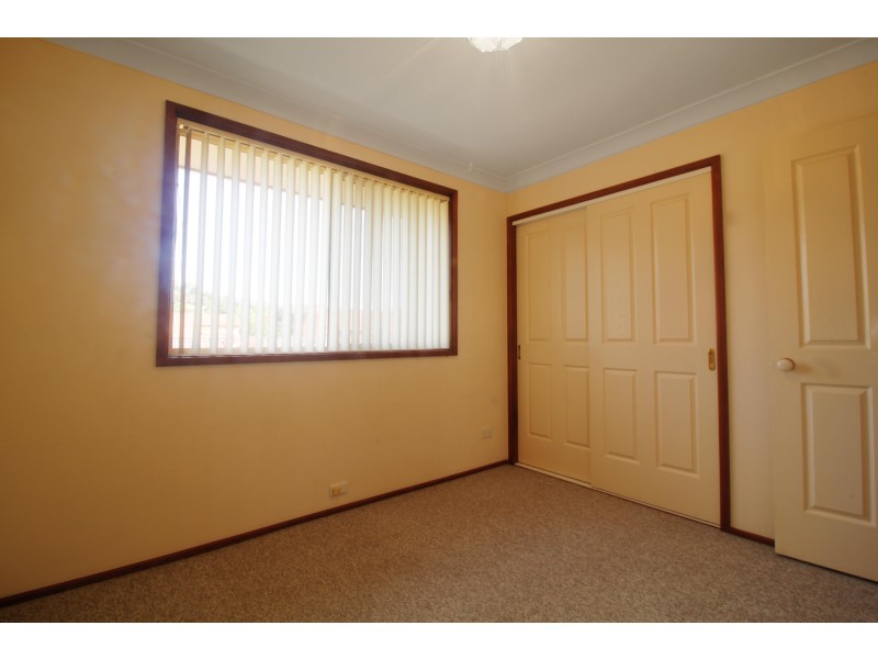 2/8 Platypus Close, Figtree NSW 2525