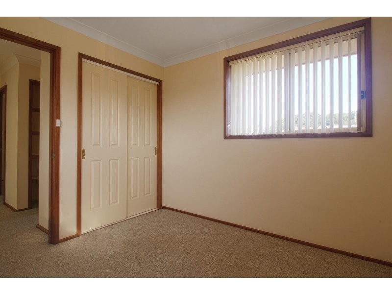 2/8 Platypus Close, Figtree NSW 2525