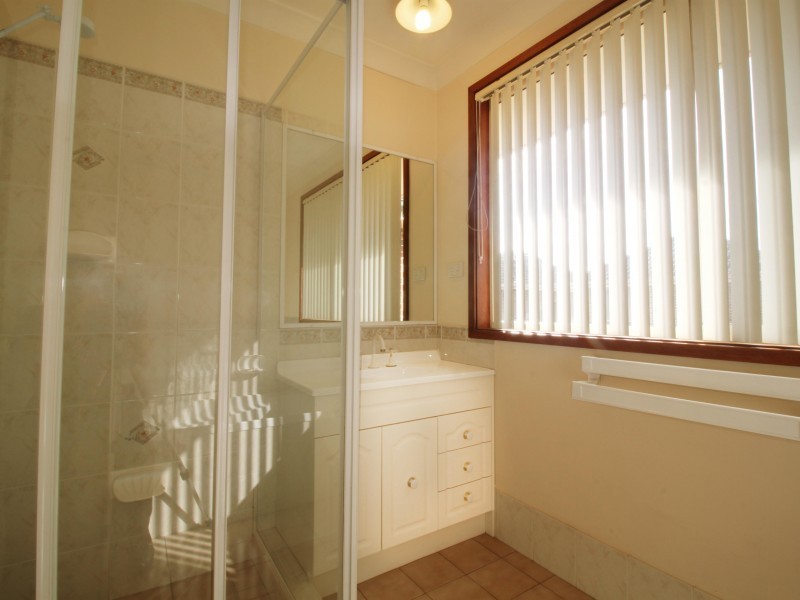 2/8 Platypus Close, Figtree NSW 2525