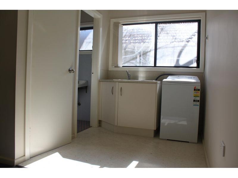 2/94 Mt  Keira Road, West Wollongong NSW 2500