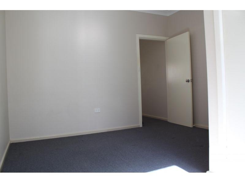 2/94 Mt  Keira Road, West Wollongong NSW 2500