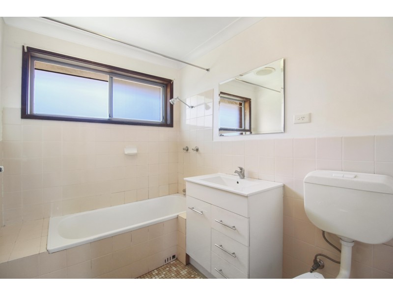 1/17 O’Donnell Drive, Figtree NSW 2525