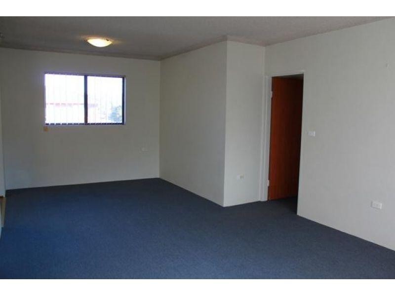 1/1 Gilmore Street, West Wollongong NSW 2500