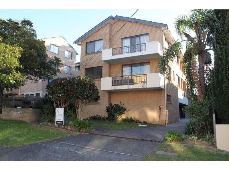 1/1 Pleasant Avenue, North Wollongong NSW 2500