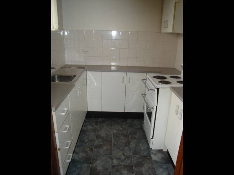 5/4 St Lukes Avenue, Brownsville NSW 2530