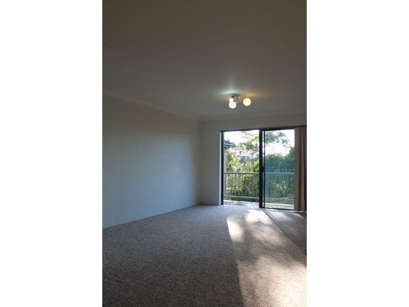 8/2-4 Hindmarsh Avenue, North Wollongong NSW 2500