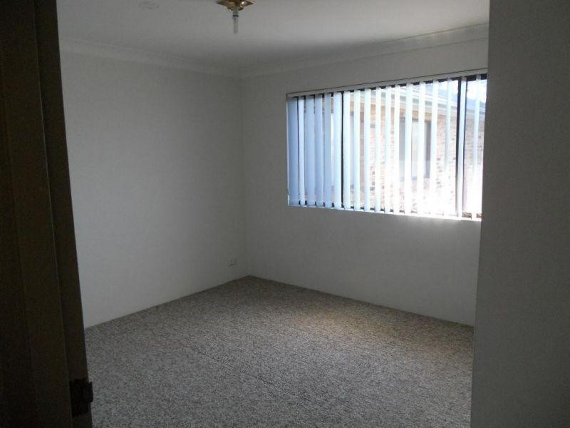 8/2-4 Hindmarsh Avenue, North Wollongong NSW 2500