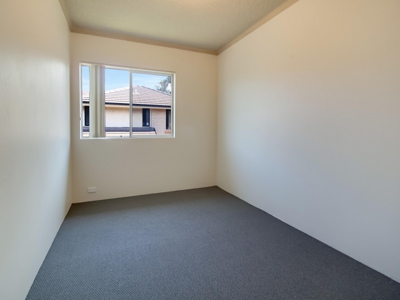 12/6 Mackie Street, Coniston NSW 2500