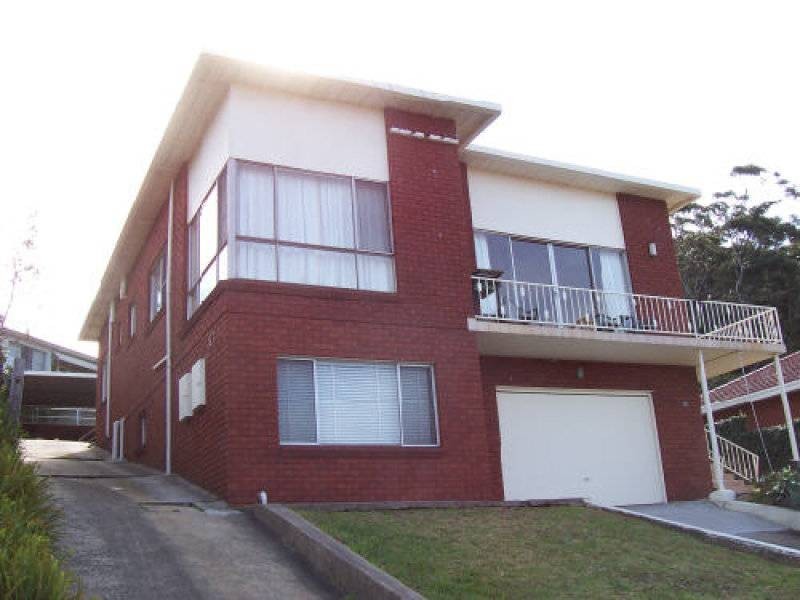 4/16 Kelvin Road, Coniston NSW 2500