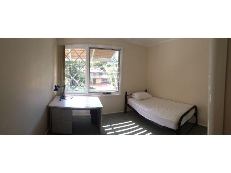 Room 2/21 Dallas Street, Keiraville NSW 2500