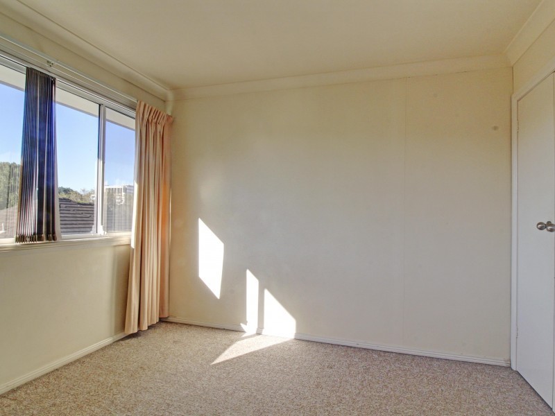 4/18 Mangerton Road, Mangerton NSW 2500