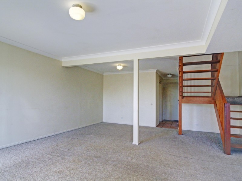 4/18 Mangerton Road, Mangerton NSW 2500