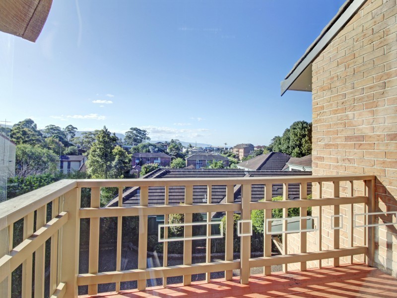 4/18 Mangerton Road, Mangerton NSW 2500