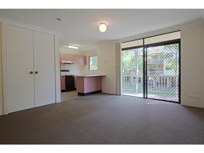 4/6-12 Hindmarsh Avenue, North Wollongong NSW 2500
