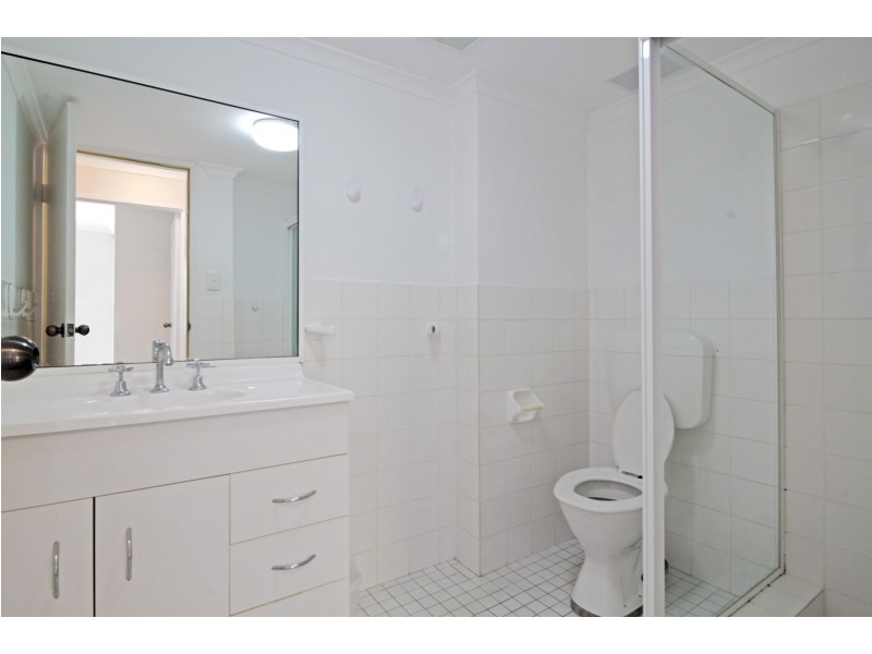 4/6-12 Hindmarsh Avenue, North Wollongong NSW 2500