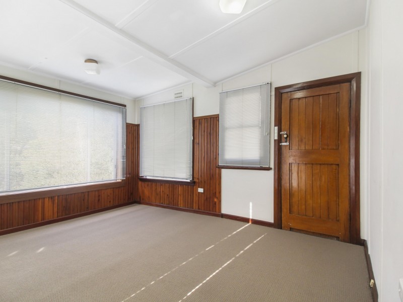 60 Mount Keira Road, West Wollongong NSW 2500