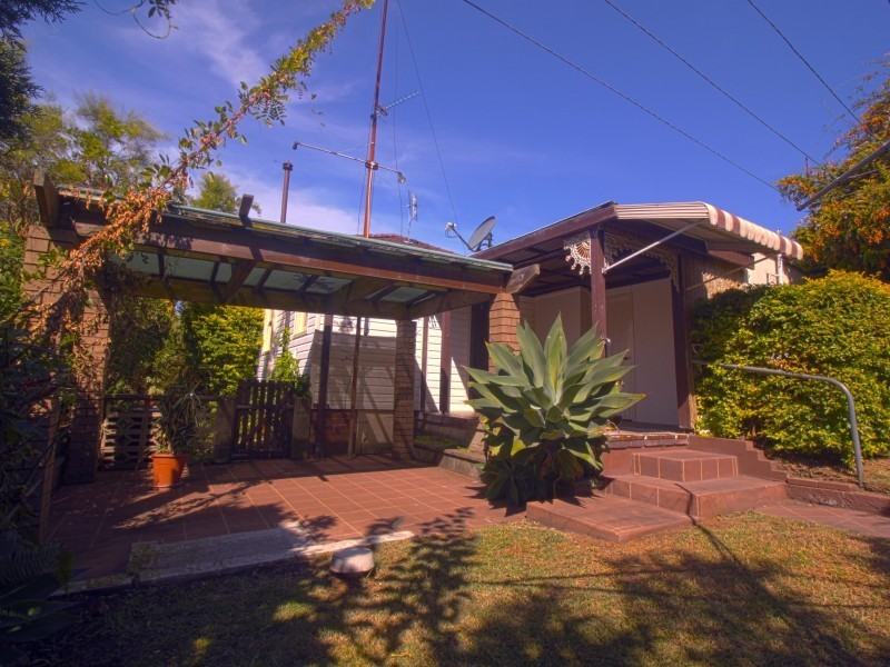 35 Third Avenue, Port Kembla NSW 2505