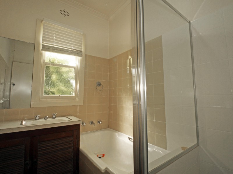 35 Third Avenue, Port Kembla NSW 2505