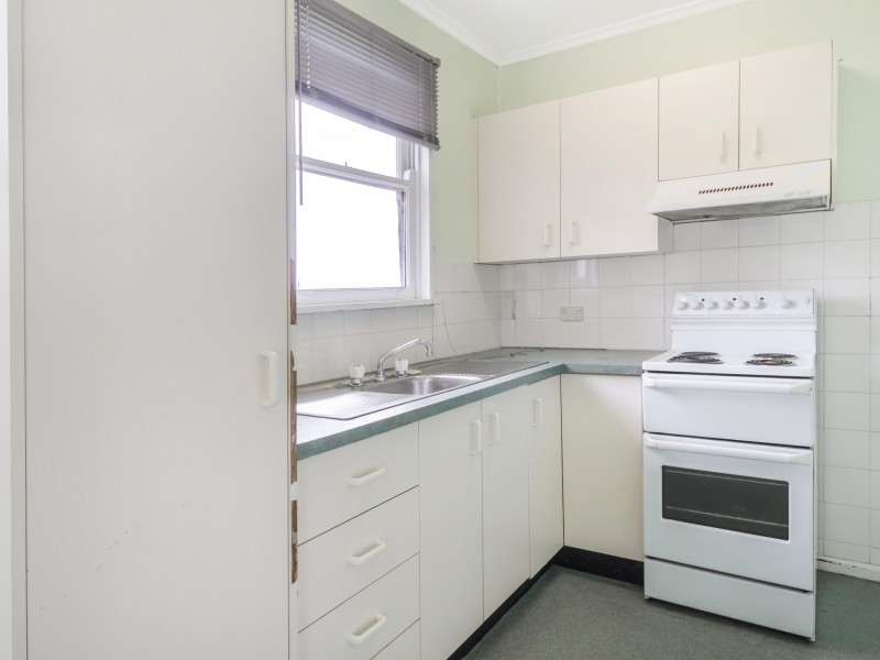 17 Beaton Street, Lake Illawarra NSW 2528