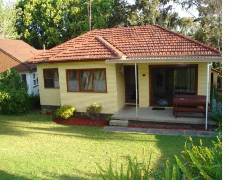 7 Sheppard Street, West Wollongong NSW 2500