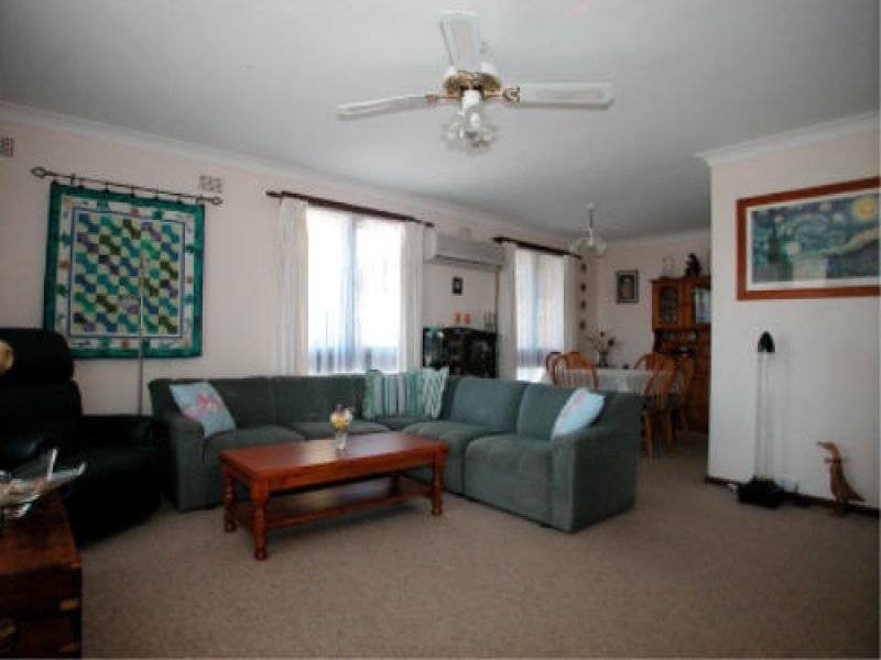 14 Willawa Place, Koonawarra NSW 2530