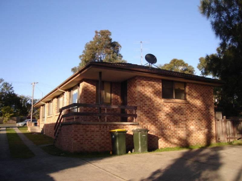 1/86 Deakin Street, Oak Flats NSW 2529