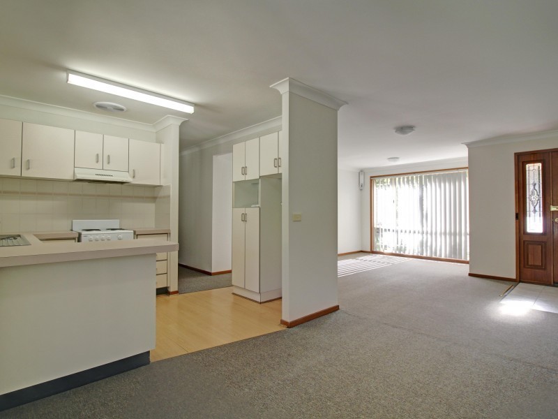 45 Booreea Boulevard, Cordeaux Heights NSW 2526