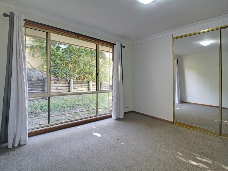 45 Booreea Boulevard, Cordeaux Heights NSW 2526