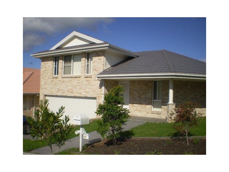 2/3 Chaffey Place, Albion Park NSW 2527