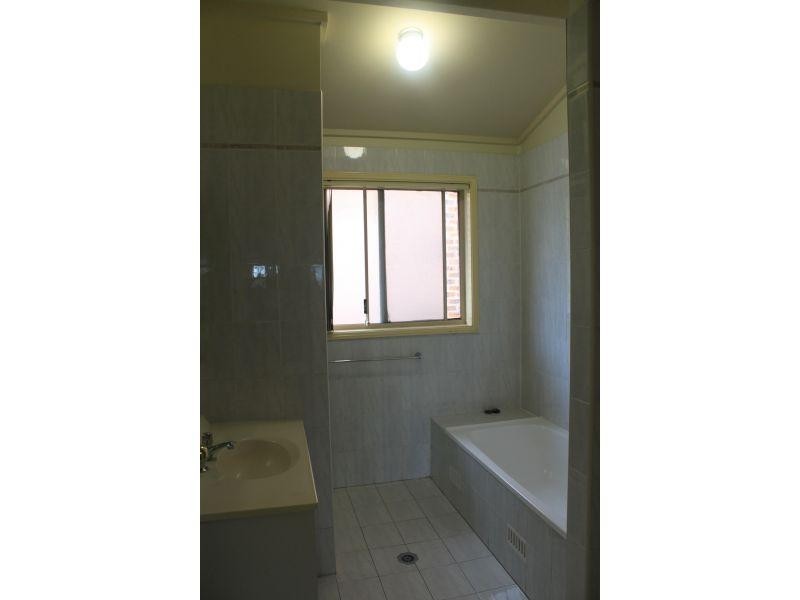 4/20 Denison Street, Wollongong NSW 2500