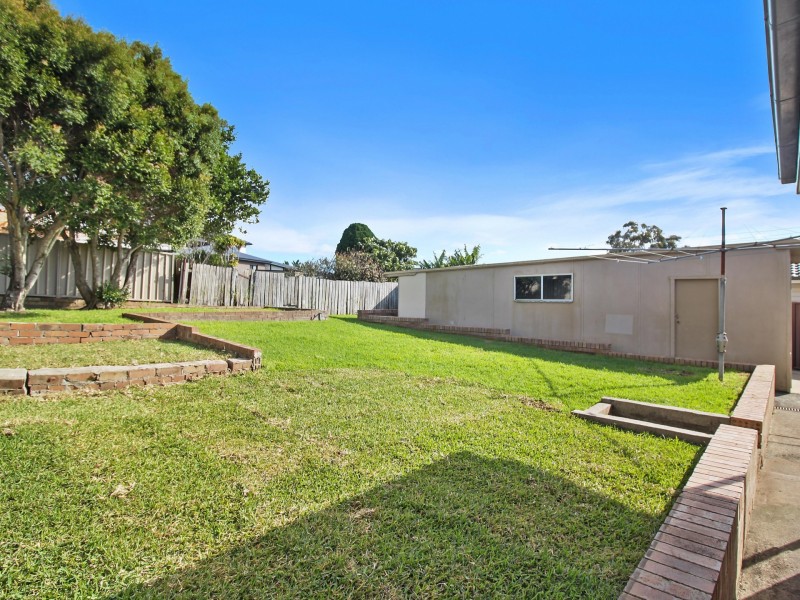 120 The Kingsway, Barrack Heights NSW 2528
