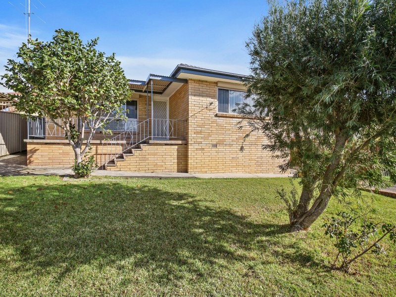 120 The Kingsway, Barrack Heights NSW 2528