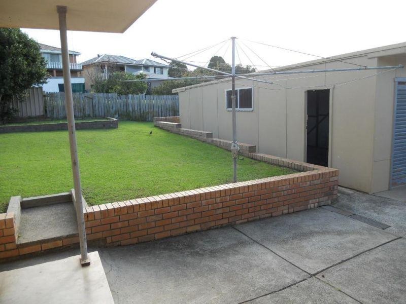 120 The Kingsway, Barrack Heights NSW 2528