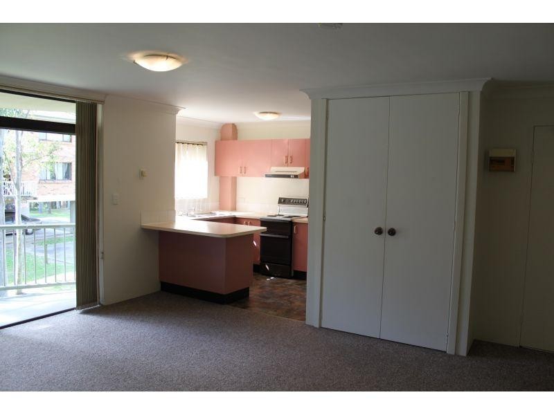 3/6-12 Hindmarsh Avenue, North Wollongong NSW 2500