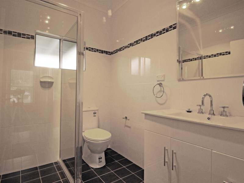 72 St Johns Avenue, Mangerton NSW 2500